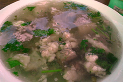 牛バラ肉のスープ